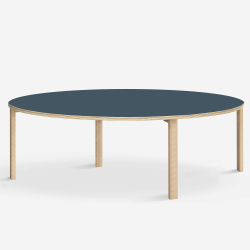 Domusnord Klassik round Linoleum's conference and meeting table 150 cm in 19 colors