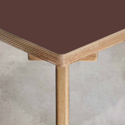 Domusnord Studio Bnk Birkekrydsfiner med Linoleum - 150 cm - 19 farver