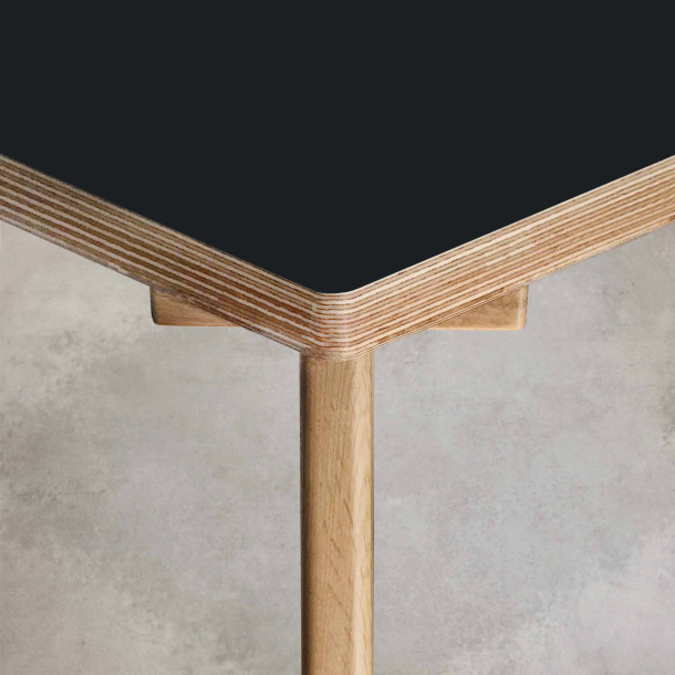 Domusnord Studio Bnk Birkekrydsfiner med Linoleum - 150 cm - 19 farver