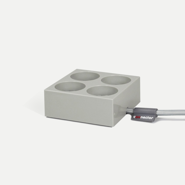 Domusnord Connector design stikdåse no. 04 – Stone Grey / lysegrå