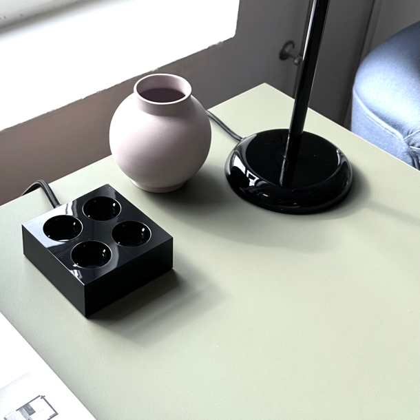 Domusnord Connector Design Power Extender  Night Black