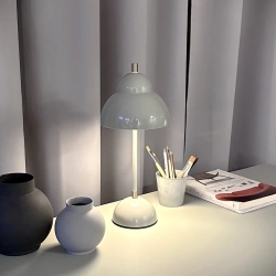 Domusnord Bubble Lampe gr� tr�dl�s batteri bordlampe dansk design lampe