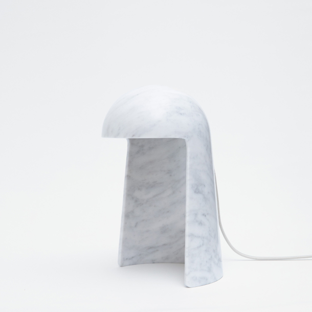 Domusnord Kleo Lamp Bordlampe Marmor hvid og gr