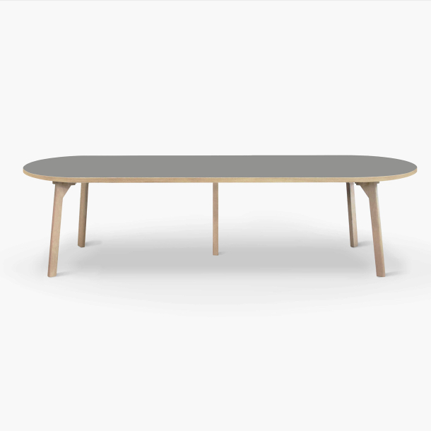 Domusnord Room Oval Dining Table 300 x 110 cm in 19 colors