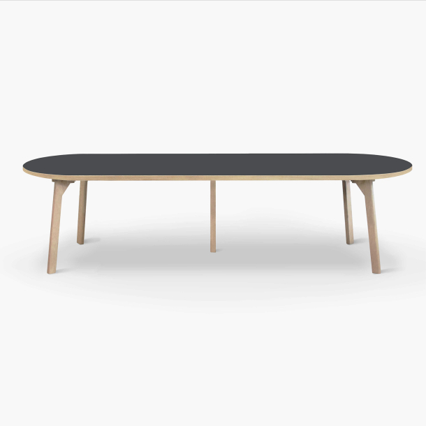 Domusnord Room Oval Dining Table 300 x 110 cm in 19 colors