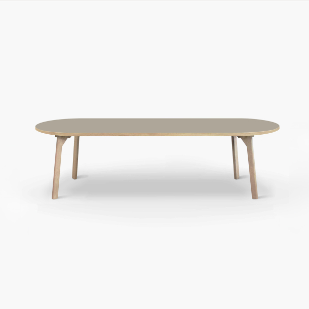 Domusnord Room Oval Dining Table 240 x 110 cm in 19 colors