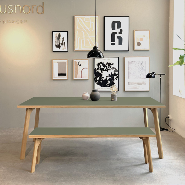 Domusnord Room Linoleums Stort Spisebord i Eg 230 x 90 cm i 19 farver