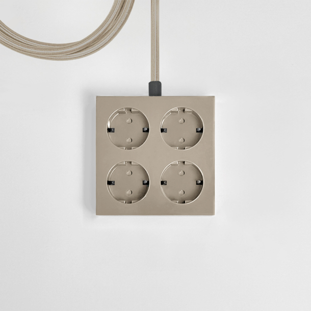 Domusnord Connector design stikdse  Nordic Sand / beige