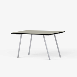 Domusnord Line View Linoleums Skrivebord med sort kant 120 x 60 cm i 14 farver