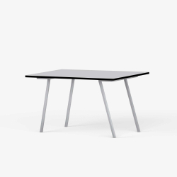 Domusnord Line View Linoleums Skrivebord med sort kant 120 x 60 cm i 14 farver