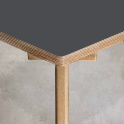 Domusnord Studio Linoleums Skrivebord p Birkekrydsfiner 90 x 50 cm i 19 farver