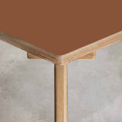 Domusnord Studio Linoleums Skrivebord p Birkekrydsfiner 120 x 60 cm i 19 farver