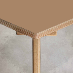 Domusnord Studio Linoleums Skrivebord p Birkekrydsfiner 90 x 50 cm i 19 farver