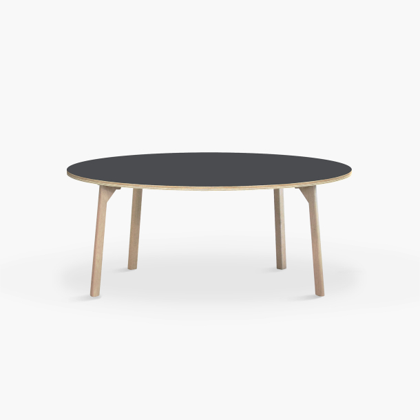 Domusnord Studio round Linoleum's Dining Table in plywood 130 cm in 19 colors