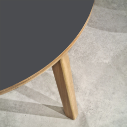 Domusnord Studio round Linoleum's Dining Table in plywood 120 cm in 19 colors