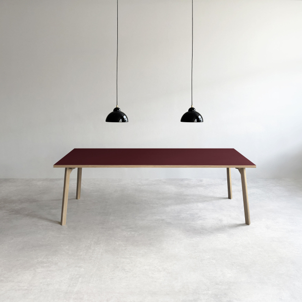 Domusnord Room Linoleums Spisebord i Eg 210 x 90 cm i 19 farver