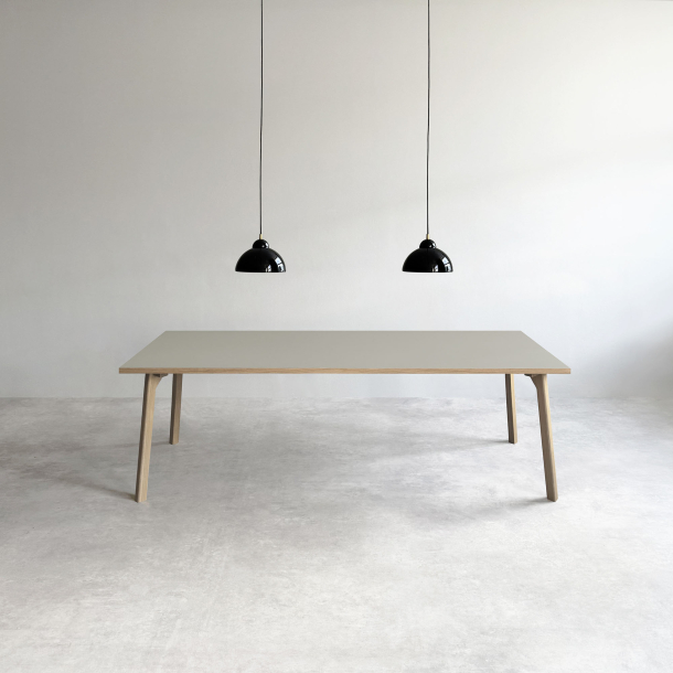 Domusnord Room Linoleums Spisebord i Eg 210 x 90 cm i 19 farver