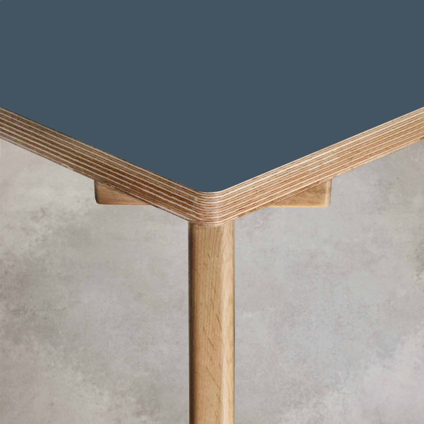 Domusnord Studio Linoleums Spisebord p Birkekrydsfiner 230 x 90 cm i 19 farver