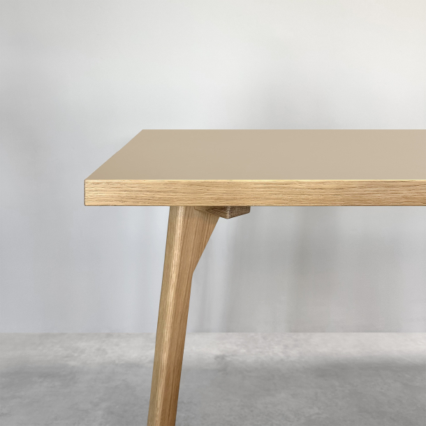 Domusnord Room Linoleum Schrijf- en Eettafel van Eikenhout 160 x 80 cm - Macadamia / Warm Beige