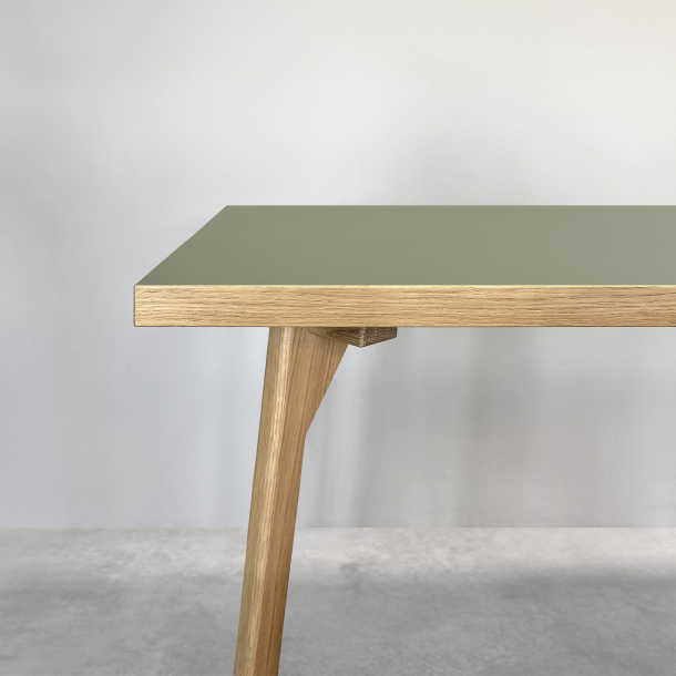 Domusnord Room Linoleum Bureau van Eikenhout 140 x 70 cm - Olive / Groen