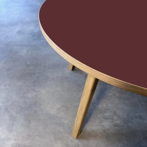 Domusnord Room rundt Linoleums Spisebord i eg �120 cm i 19 farver