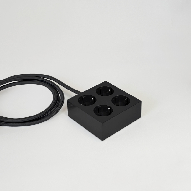 Domusnord Connector design stekkerdoos  Night Black / zwart
