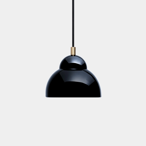 Bubble sort pendel i dansk design &ndash; elegant loftlampe, k�kkenlampe og spisebordslampe til den moderne bolig.