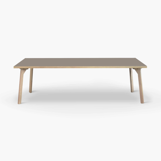 Domusnord Room Linoleums Stort Spisebord i Eg 230 x 90 cm i 19 farver