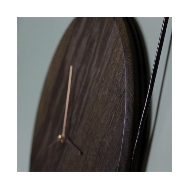 Mux Clock oak wall  Smoked